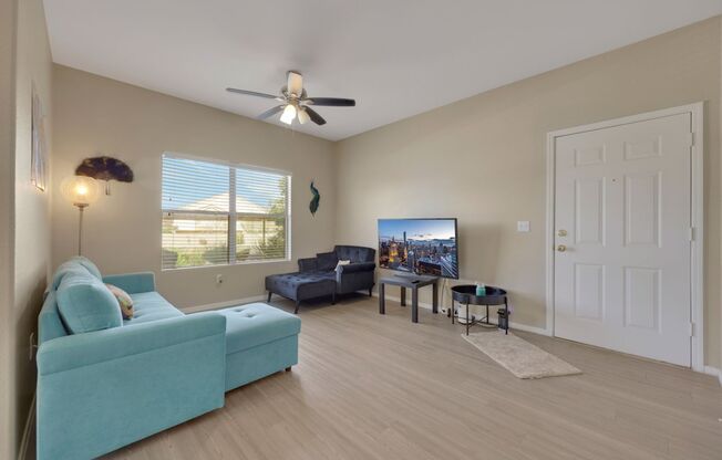 2 beds, 2 baths, $1,700, Unit # 1711