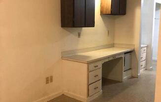 Studio, 1 bath, $995, Unit 563 I