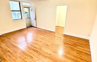22 56 80 ST