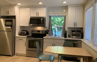 1 bed, 1 bath, 450 sqft, $1,995, Unit #1