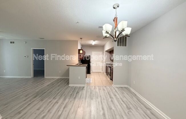 8235 LOBSTER BAY CT