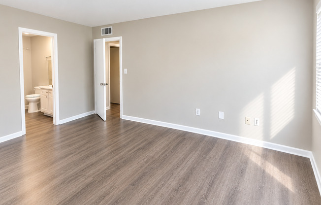 2 beds, 2 baths, 1,000 sqft, $1,449, Unit 126-D