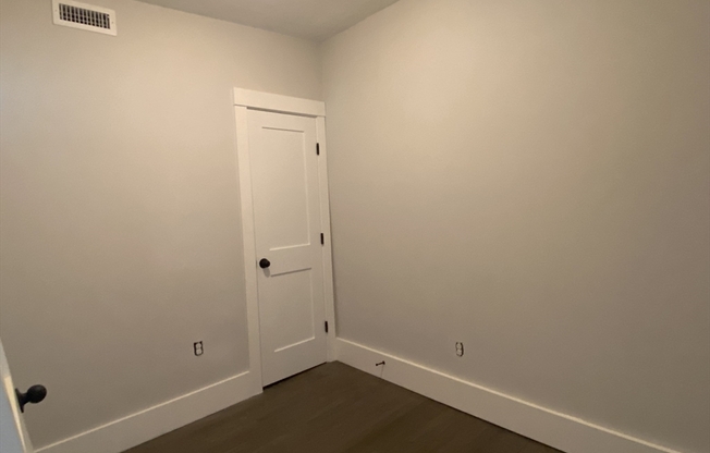 120 MARGINAL ST