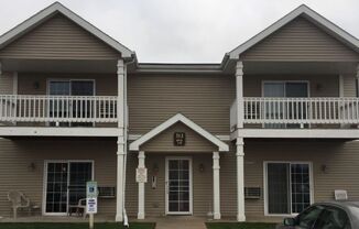 Pheasant Run Apartments - Waupaca