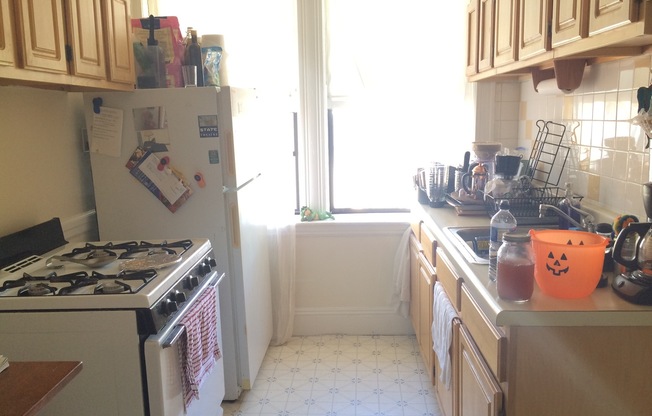 1 bed, 1 bath, 702 sqft, $2,250, Unit 02-043
