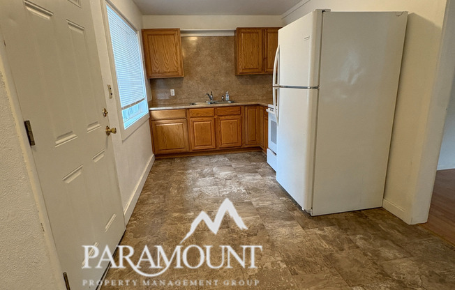 Charming 1 Bed / 1 Bath, Centrally Located!