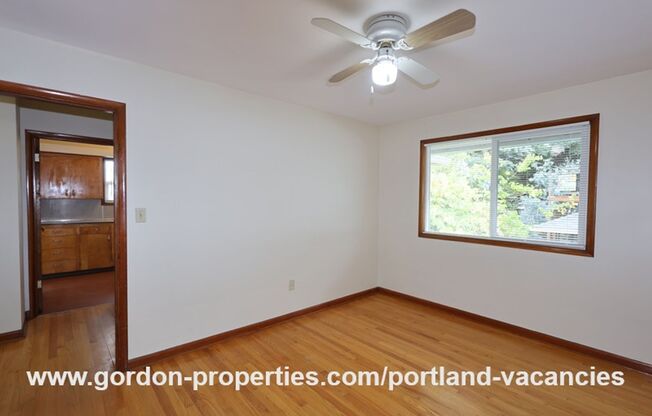 2 beds, 1 bath, $1,875, Unit 2805