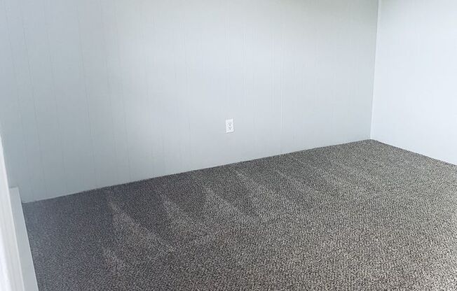 1 bed, 1 bath, 576 sqft, $765, Unit 3625-B