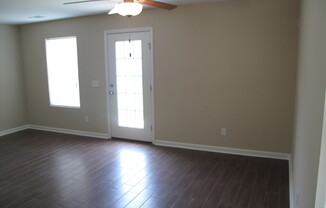 3 beds, 2.5 baths, 1,297 sqft, $1,700, Unit 165 Connor Loop