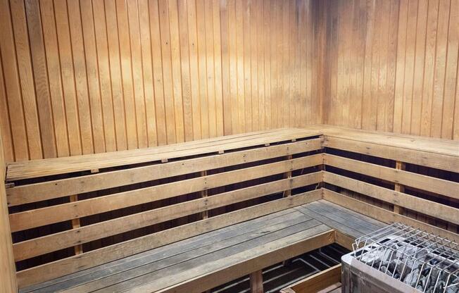 Sauna at Edgewater Isle Apartments & Townhomes, Hanford
