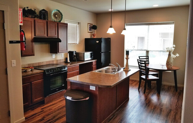 1 bed, 1 bath, 703 sqft, $1,445, Unit 4806 Driver Lane - 116 Full ADA