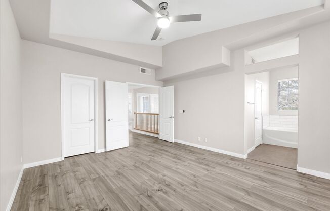 3 beds, 2.5 baths, $2,350, Unit # 1069