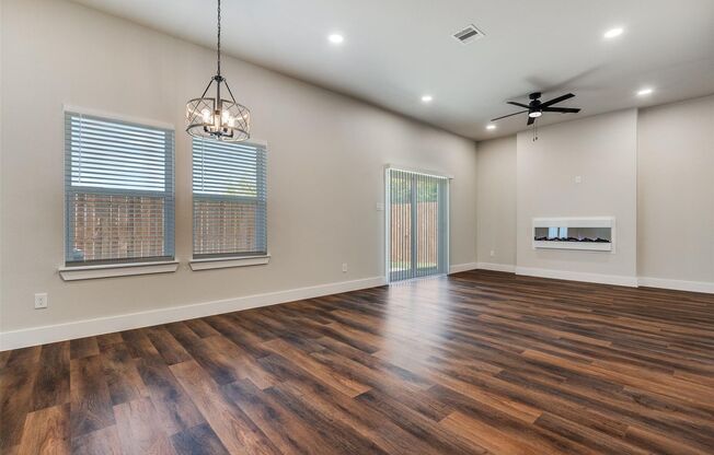 Stunning New Construction 3 Bedroom Townhome at Camp Wisdom Estates