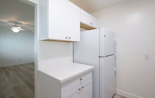 1 bed, 1 bath, 740 sqft, $1,750, Unit H