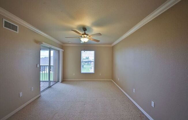 2 beds, 2 baths, $1,795, Unit Unit #205