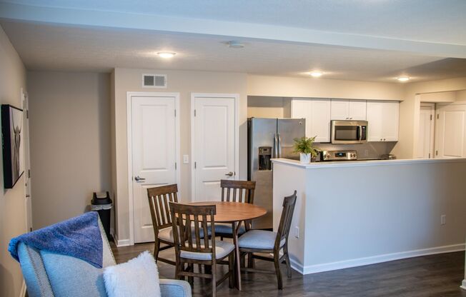 2 beds, 2 baths, 1,170 sqft, $1,920, Unit 6-6308