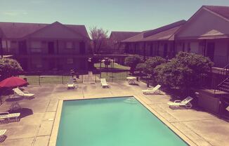 Fleur Apartments 7626 Airline Highway