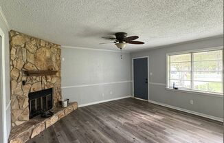 3 beds, 1.5 baths, $1,450