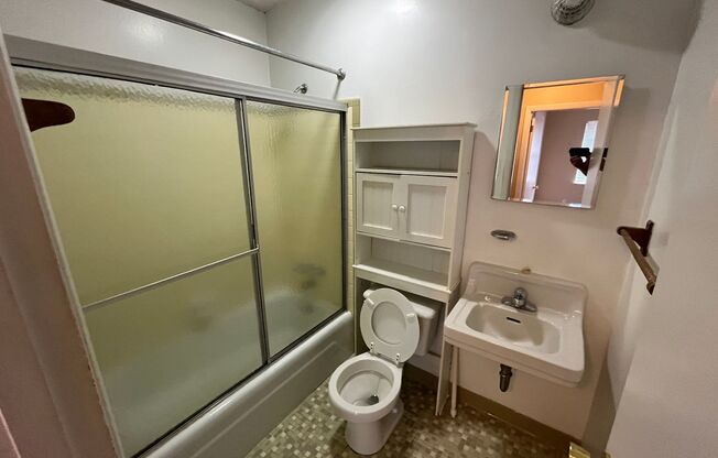 Northeast Pensacola Duplex