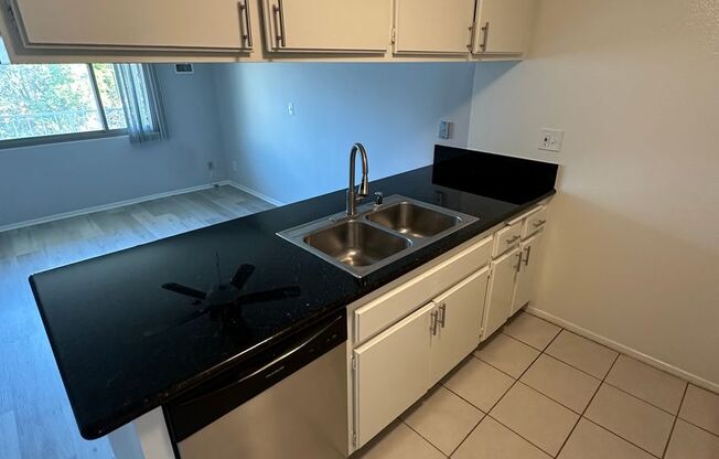 1 bed, 1 bath, $1,895, Unit 02