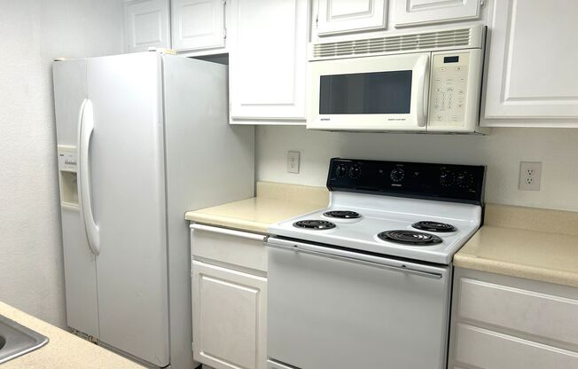 ARROW RTE UNIT 138 RANCHO CUCAMONGA 91730 (1 BED / 1 BATH)