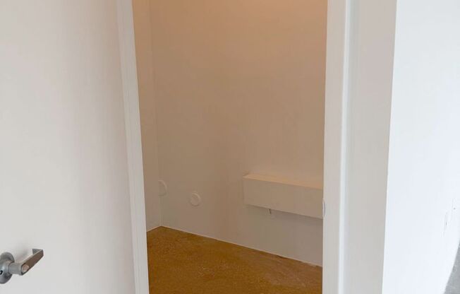 Studio, 1.5 baths, 1,136 sqft, $3,750, Unit Unit 708
