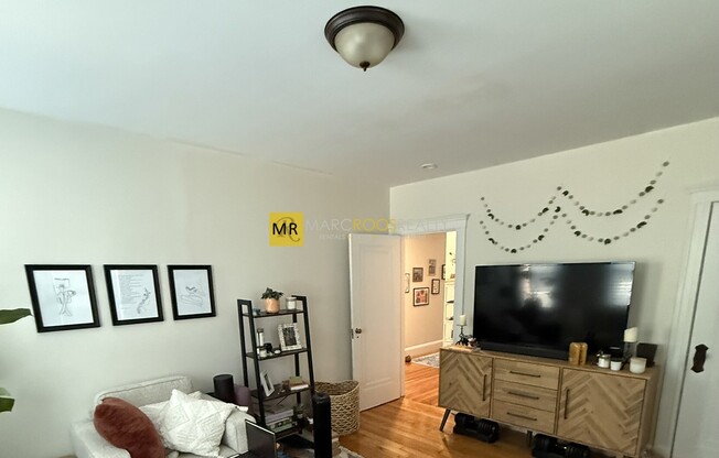 399 Broadway