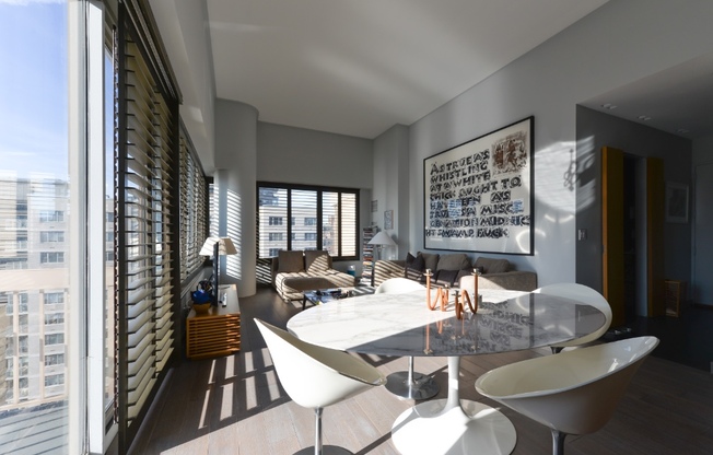 1 bed, 1.5 baths, 845 sqft, $7,000, Unit 19D