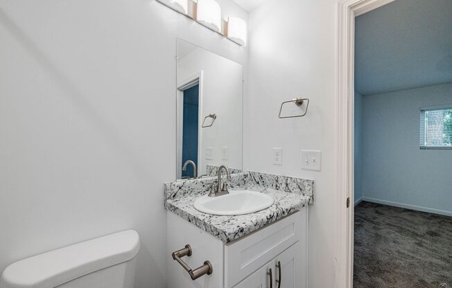 3 beds, 2 baths, 1,200 sqft, $1,995, Unit 2290-03