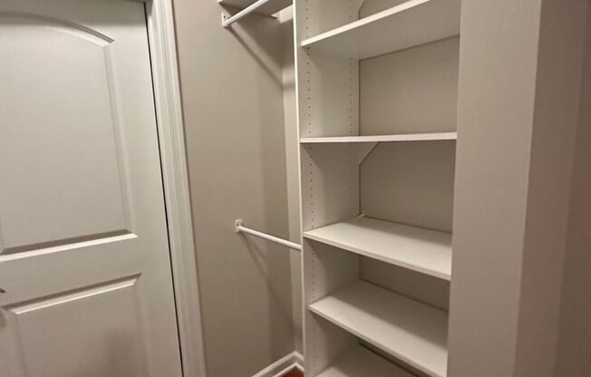 2 beds, 2 baths, 935 sqft, $2,700, Unit 503