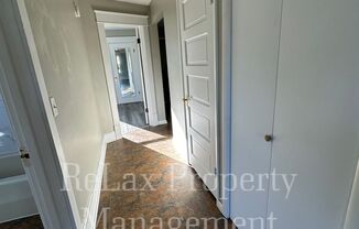 1 bed, 1 bath, $795, Unit 1321 1/2