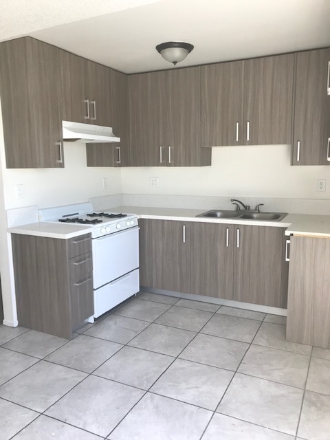 7756 Laurel Canyon Blvd