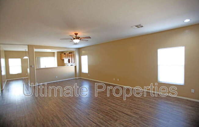 15285 W SHAW BUTTE DR