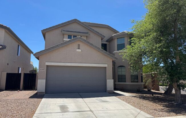 Updated 4 bedroom home in Casa Del Rey Community