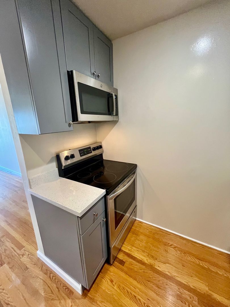 1225 1231 A GENEVA AVE