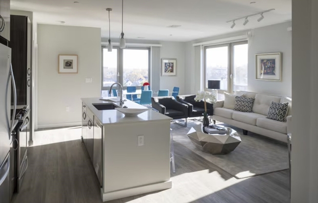 2 beds, 2 baths, $4,629, Unit 508