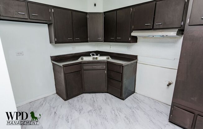 1 bed, 1 bath, $1,250, Unit 7427-1W