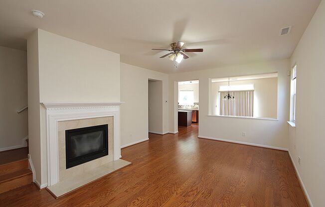 Spacious Home in Superb Cary Location *Amberly Community*