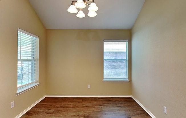 645 CHALK KNL RD