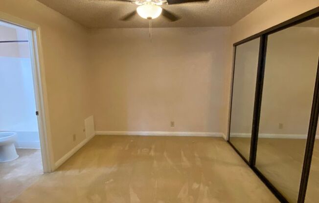 1 bed, 1 bath, $2,075, Unit # #B