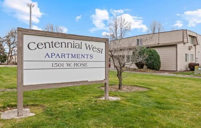 Studio, 1 bath, 476 sqft, $900, Unit 6