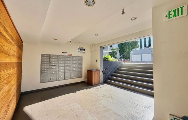 Wilshire Embassy Apartments
