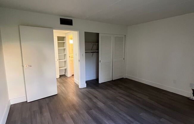 1 bed, 1 bath, 750 sqft, $1,195, Unit 165E