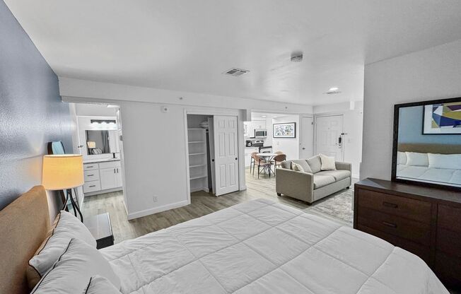 Studio, 1 bath, 500 sqft, $1,880, Unit BLDG 1036 - APT 103