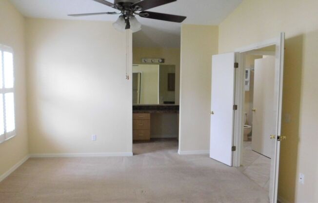 2 beds, 2 baths, $1,900