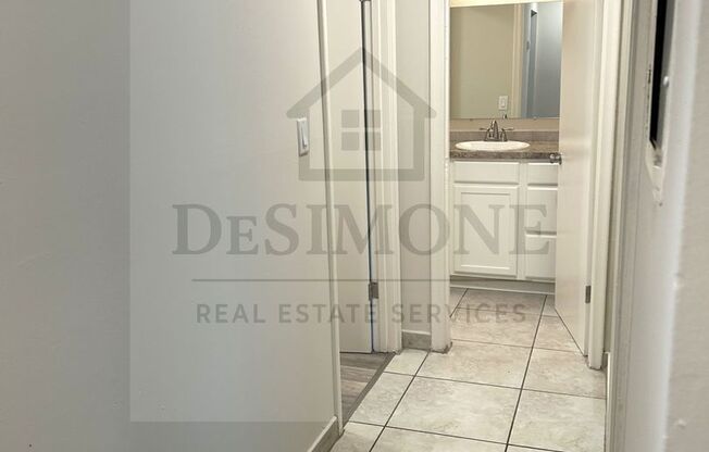 2 beds, 1 bath, 1,050 sqft, $1,050, Unit B7