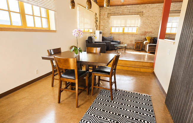 Tracy Lofts