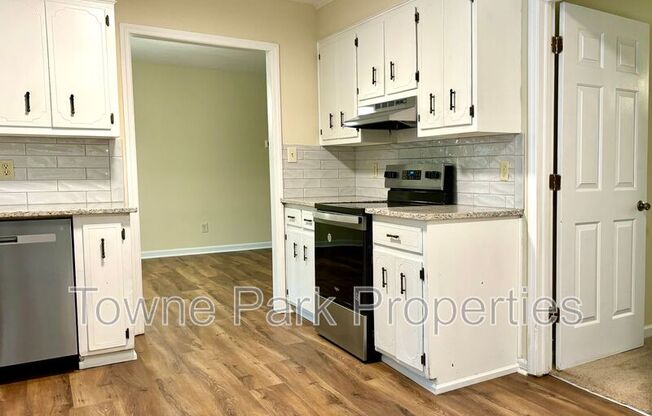 292 MURRAY DR