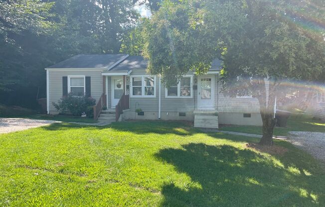 Adorable Duplex Located Off Spring Garden Street