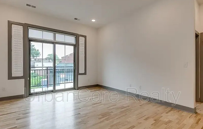 320 N 32 ST